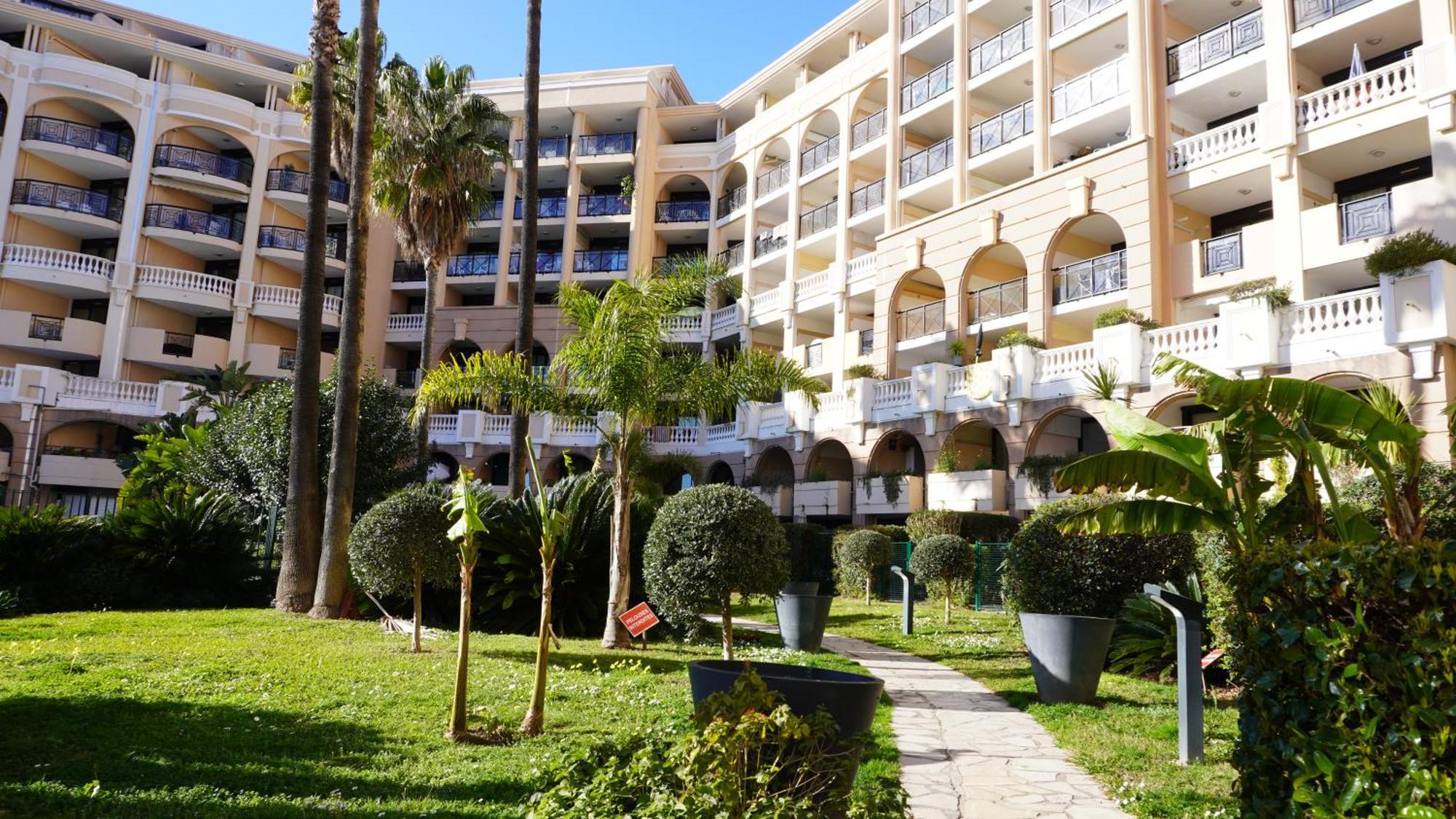 Appartement 556, Vue Mer Et Piscine By Palmazur Vacances Канни Екстер'єр фото